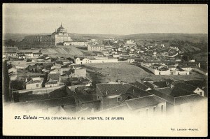 Vista de las Covachuelas y el Hospital de Tavera en una postal editada por Lacoste hacia 1907. 