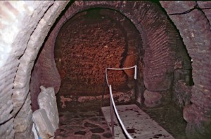 Aspecto del interior de la puerta del Vado en el proceso de excavación del año 2002